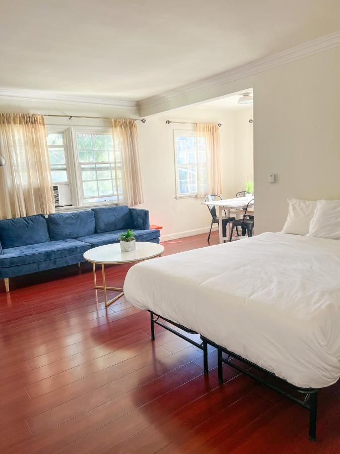 Charming Century City Condo Los Angeles Exterior foto